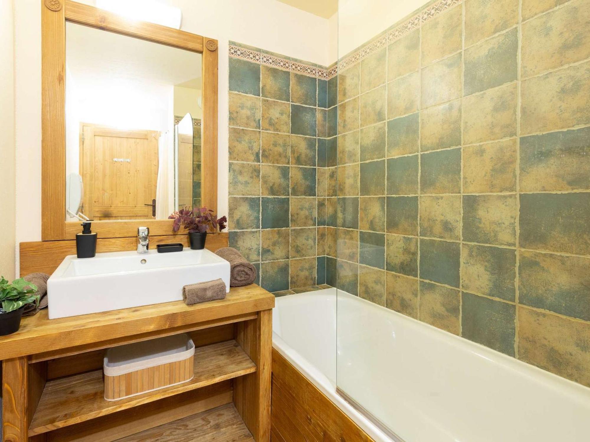 Appartement De 70 M² Au Centre-Ville Avec Piscine, Hammam, Sauna Et Balcon Bien Expose - Fr-1-296-392 Saint-Lary-Soulan Eksteriør billede